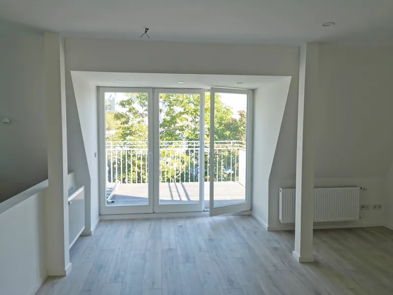 Elegante 5-Zimmer Maisonette-Wohnung mit Balkon in Berlin-Steglitz — photo 1